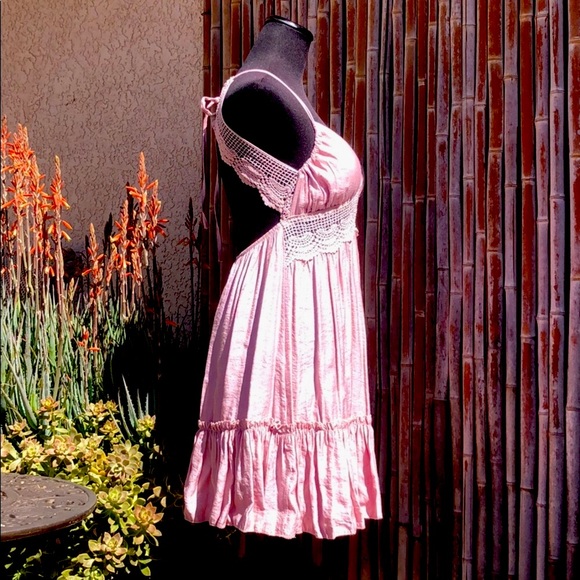 BRAND NEW Pink Cotton & Crochet Lace Open Back Ruffle Hem Halter Dress Sz Large - Picture 10 of 14